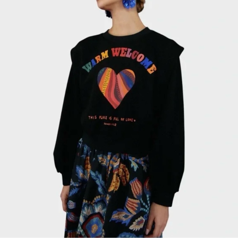 FARM RIO WARM WELCOME SWEATSHIRT